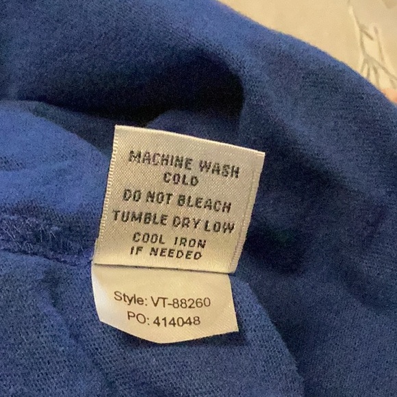 Shirt - Picture 7 of 7